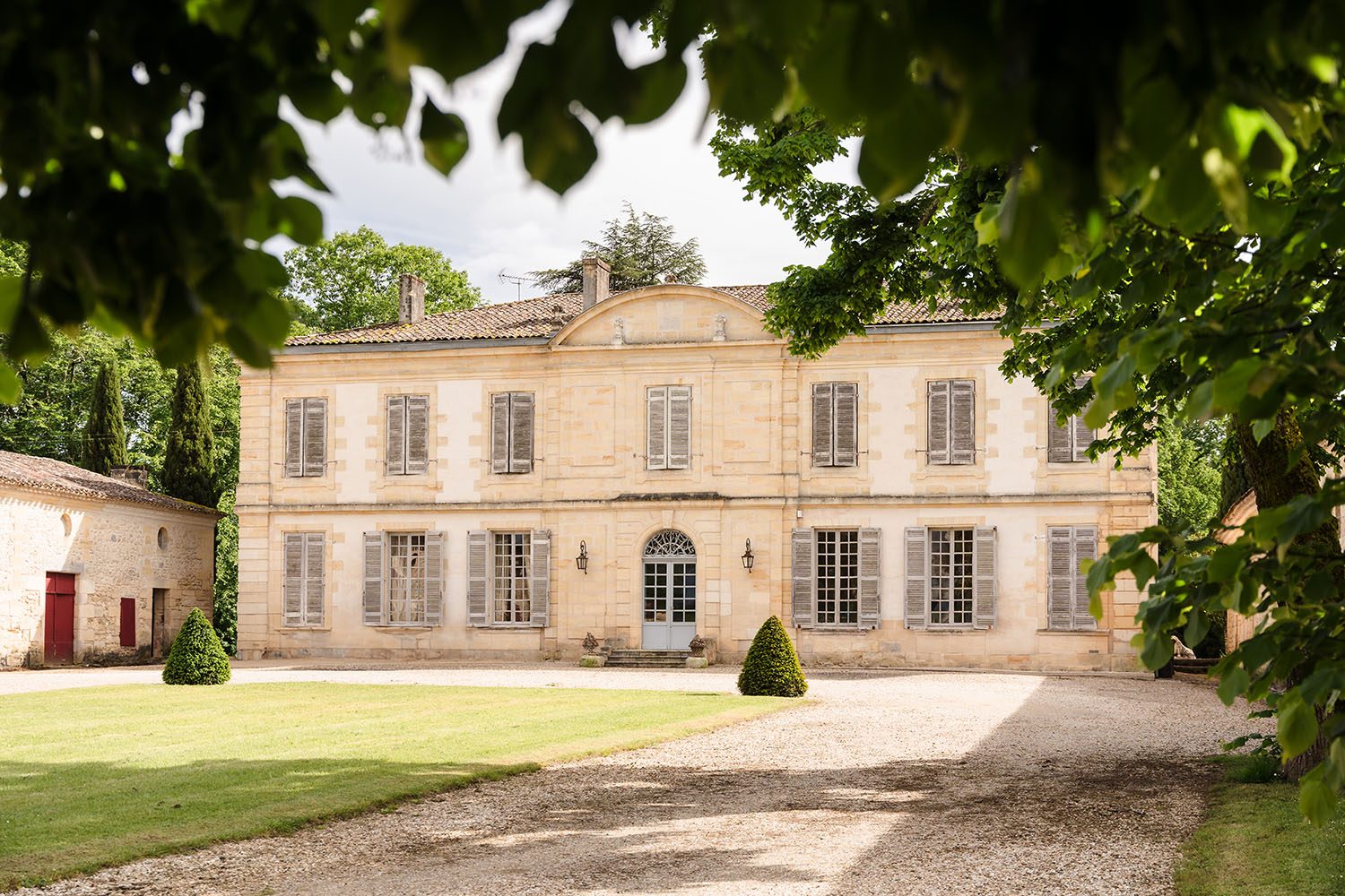 Photographie de la façade du Château Goudichaud